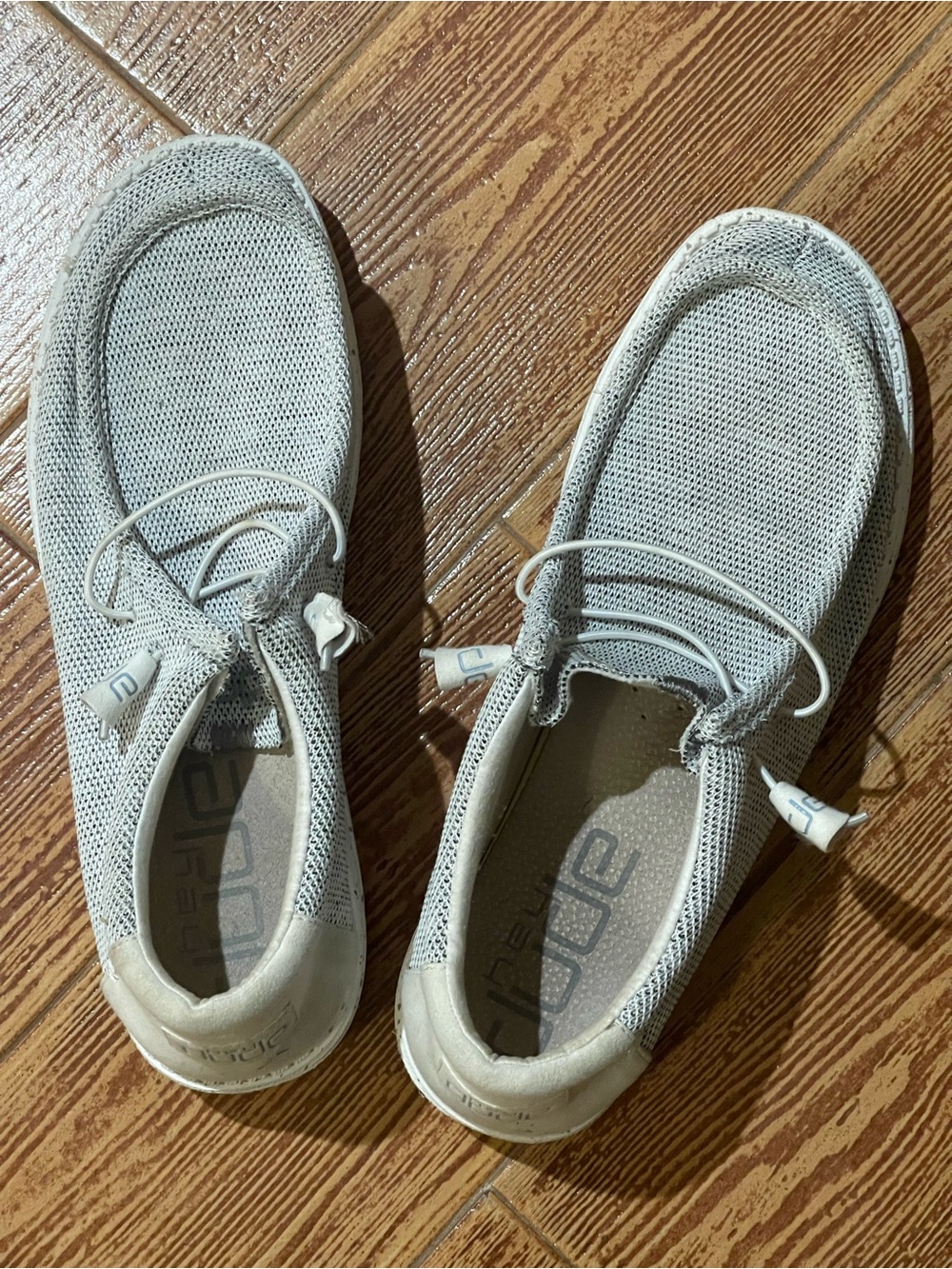 Hey Dude Men’s Casual Knit Lace-Up Men’s Shoes in Light Gray